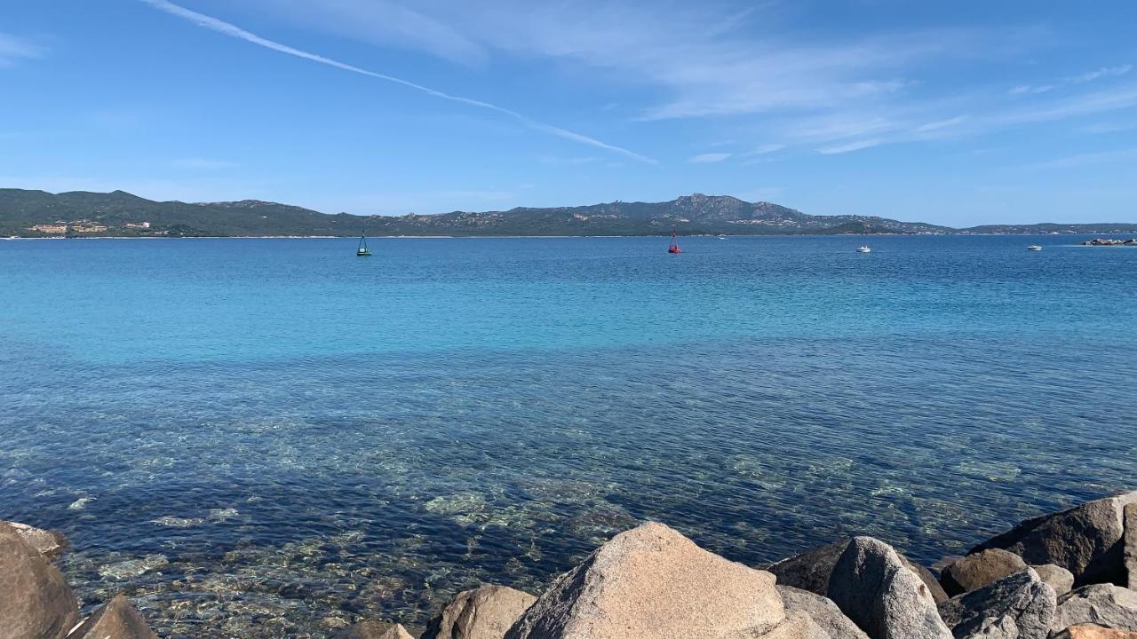 Bellissimo Appartamento Con Veranda Privata Al Centro Di Porto Rotondo Exterior foto